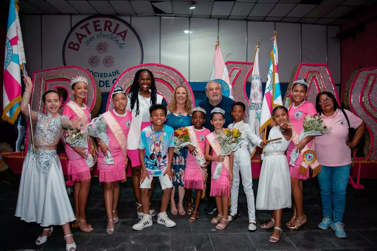 ROSEIRA DO FUTURO ELEGE 1ª CORTE OFICIAL PARA 2026